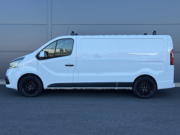 Renault Trafic 13 of 24