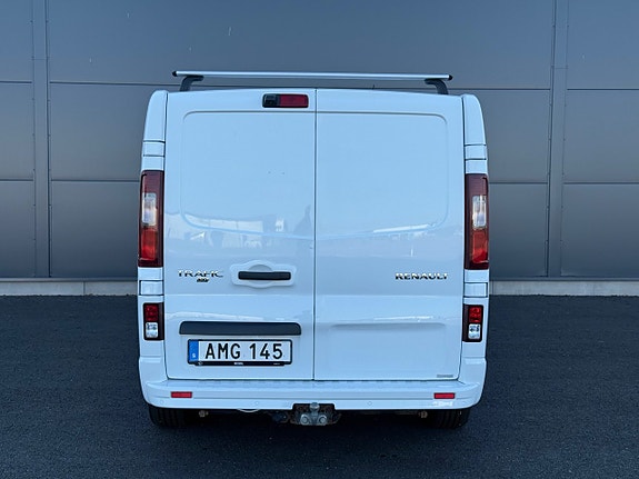 Renault Trafic 7 of 24