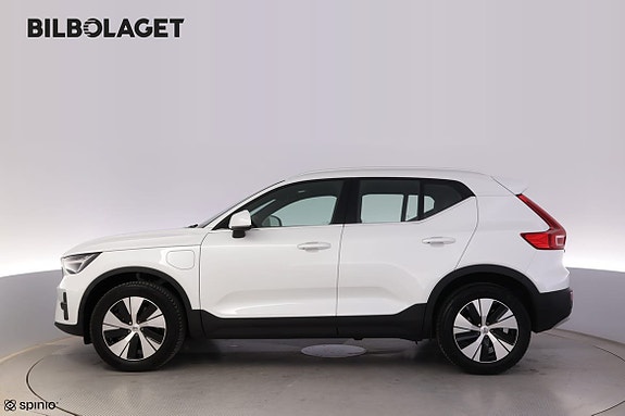 Volvo XC40 5 of 5