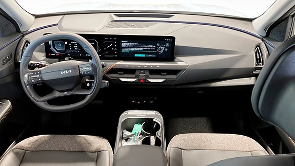 Kia EV5 4 of 11
