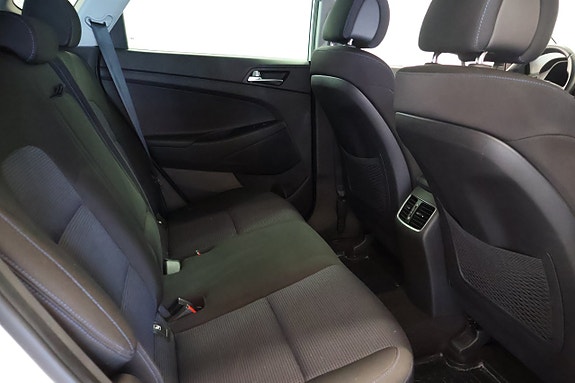 Hyundai Tucson 8 of 15