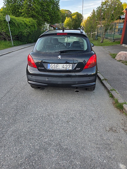 Peugeot 207 4 of 8