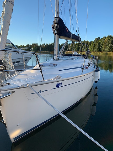 BAVARIA CRUISER 30 — Vedi foto 1