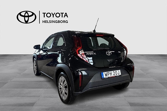Toyota Aygo X 6 of 8