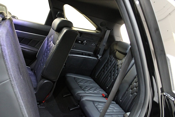 Kia Sorento 11 of 17