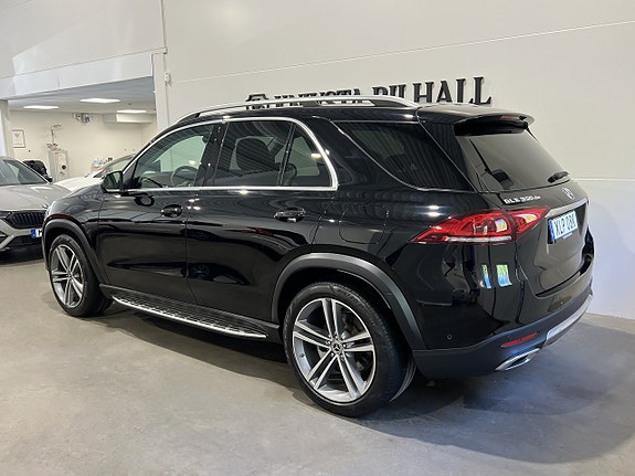 Mercedes-Benz GLE350 de 2 of 5