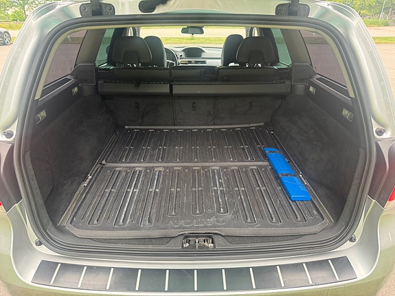 Volvo V70 10 of 10