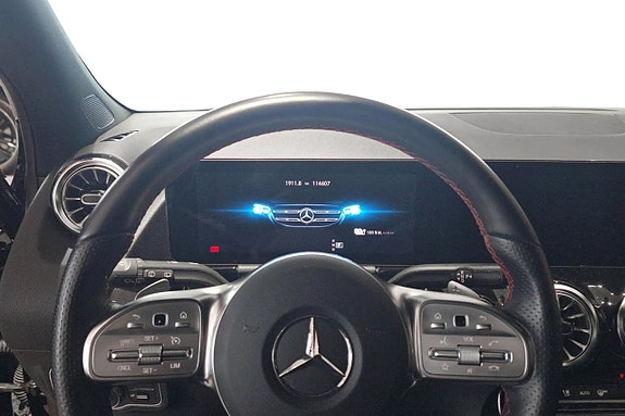 Mercedes-Benz GLA250 e 7 of 10