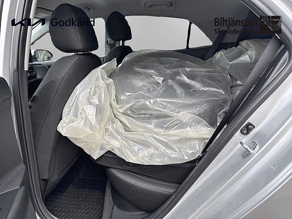 Kia Rio 9 of 14