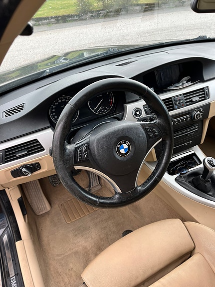BMW 320d 11 of 12