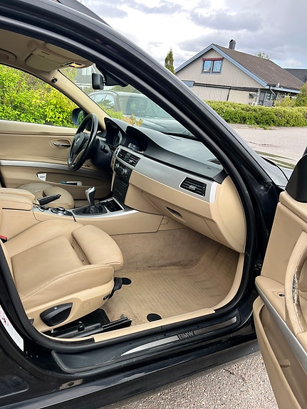BMW 320d 7 of 12