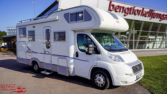 Adria Coral 660 SP | Dubbelsäng