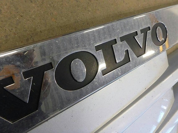 Volvo FH 16 660 2 of 3