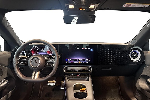 Mercedes-Benz CLA250+ 8 of 14