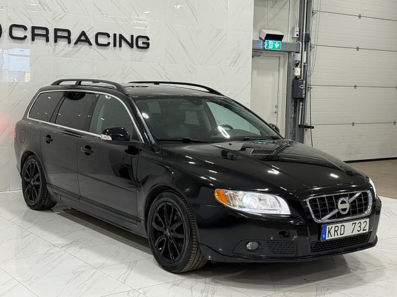 Volvo V70 3 of 15