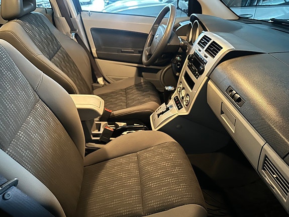 Dodge Caliber 7 of 11