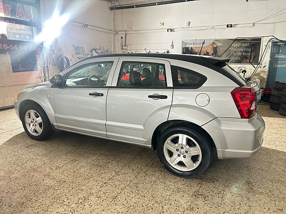 Dodge Caliber 4 of 11