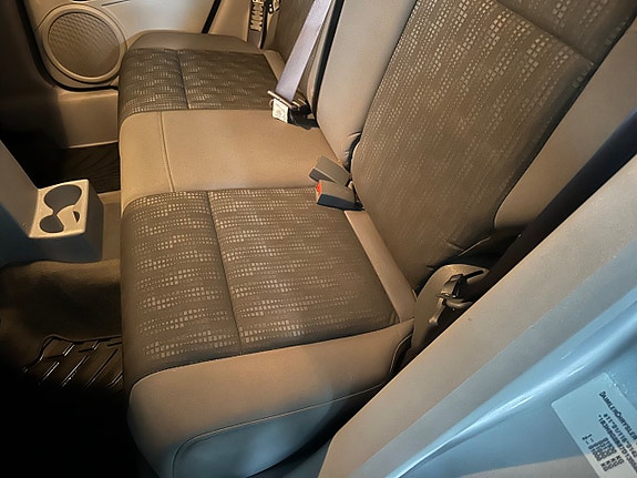 Dodge Caliber 8 of 11