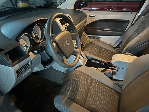 Dodge Caliber 6 of 11