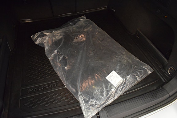 Volkswagen Passat Alltrack 20 of 21
