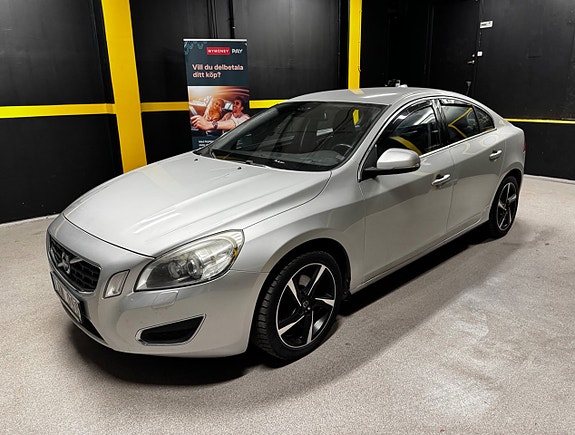 Volvo S60 3 of 19