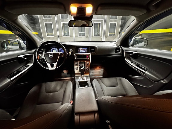 Volvo S60 10 of 19