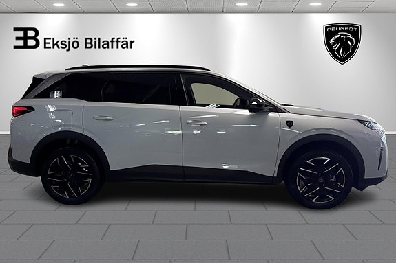 Peugeot 5008 4 of 5
