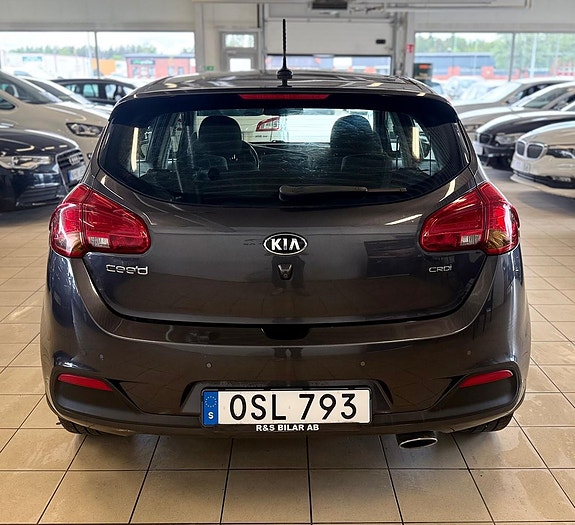 Kia Ceed 5 of 12
