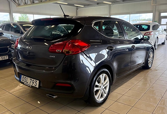 Kia Ceed 7 of 12