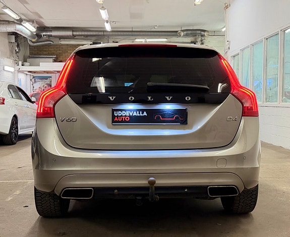 Volvo V60 5 of 5