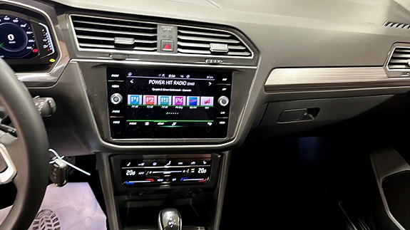 Volkswagen Tiguan Allspace 9 of 13