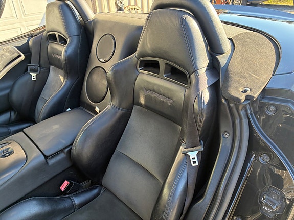 Dodge Viper 17 of 24