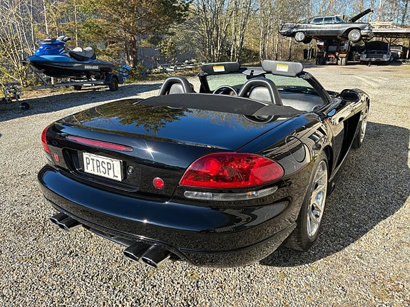 Dodge Viper 12 of 24