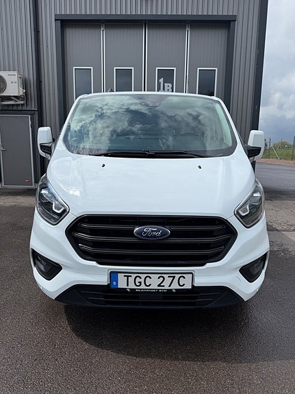 Ford Transit Custom 5 of 5