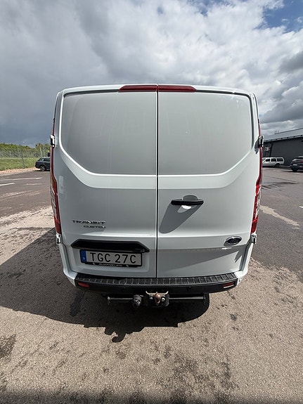 Ford Transit Custom 6 of 14