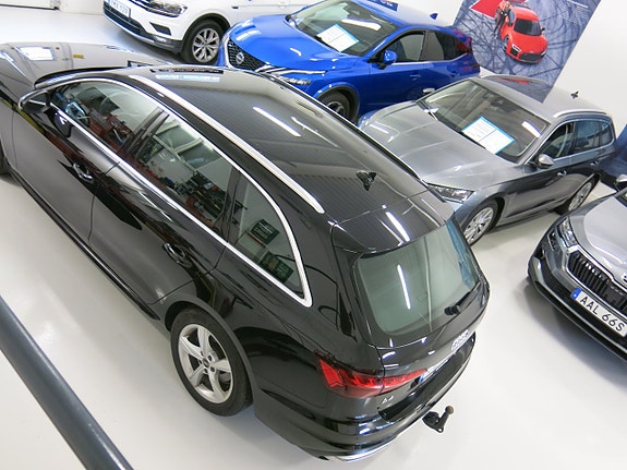 Audi A4 7 of 30