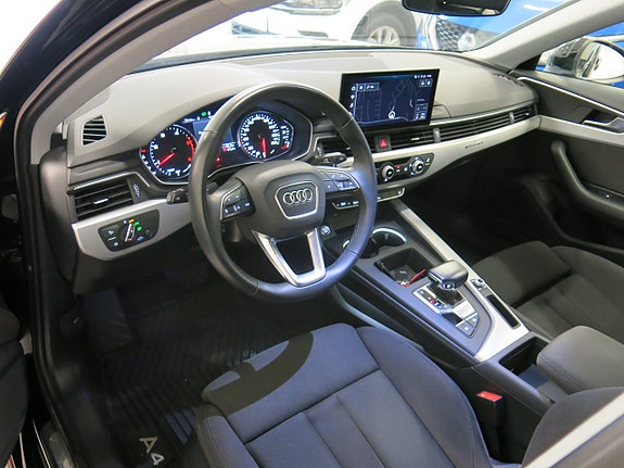 Audi A4 20 of 30