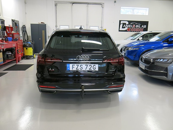 Audi A4 6 of 30