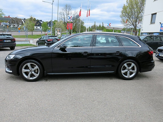 Audi A4 5 of 5