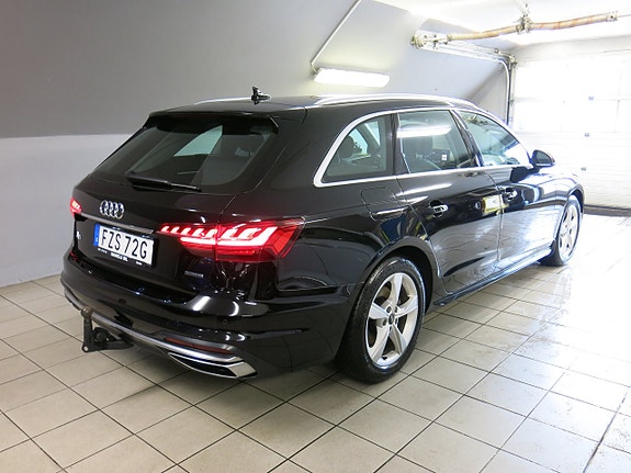 Audi A4 27 of 28