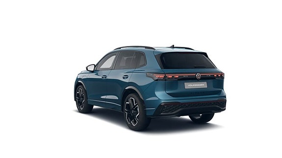 Volkswagen Tiguan 3 of 9
