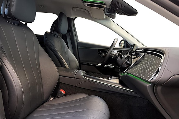 Mercedes-Benz E220 d 4 of 5