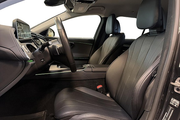 Mercedes-Benz E220 d 5 of 5