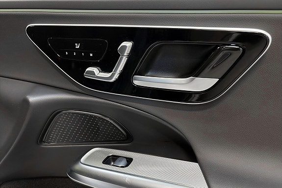Mercedes-Benz E220 d 22 of 27