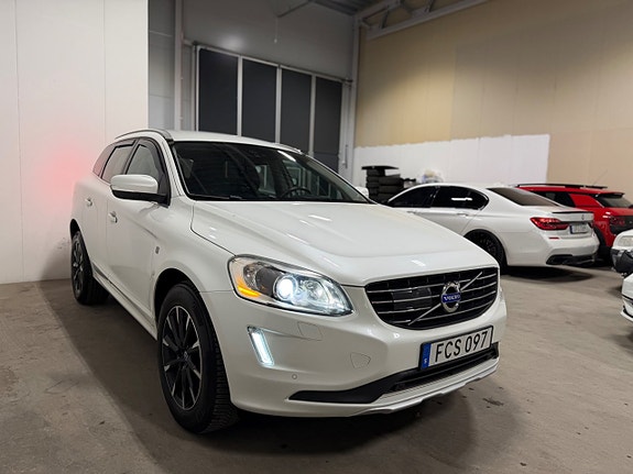 Volvo XC60 4 of 5