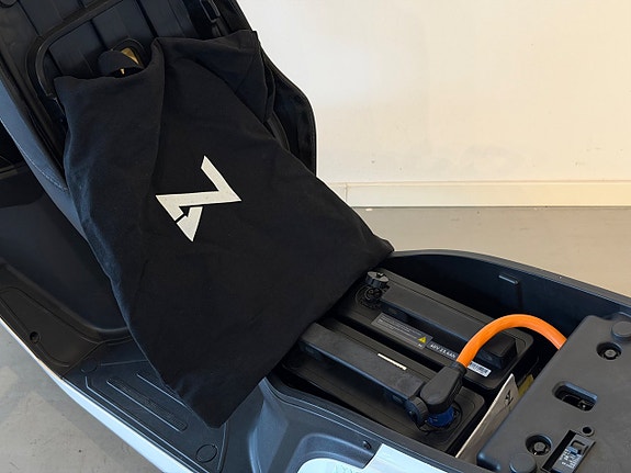 LV LX05 Dubbla Batterier | Upp till 120km 7 of 7