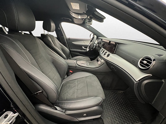 Mercedes-Benz E300 de 10 of 30
