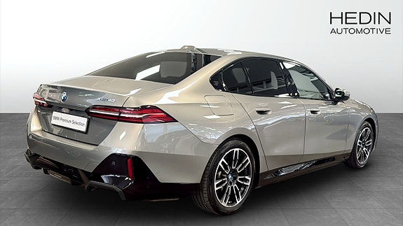 BMW i5 2 of 5