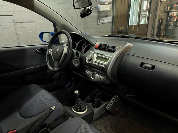 Honda Jazz 11 of 15