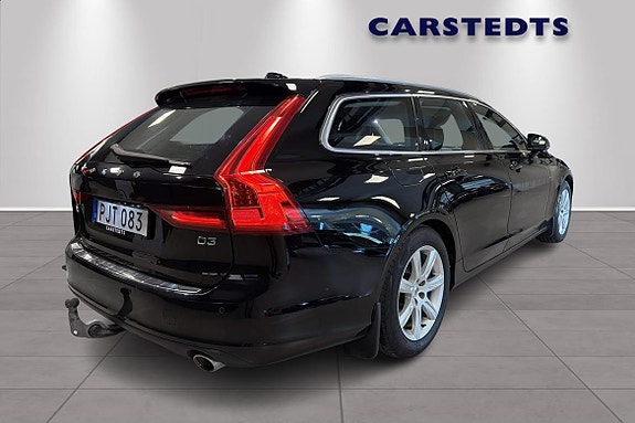 Volvo V90 3 of 5